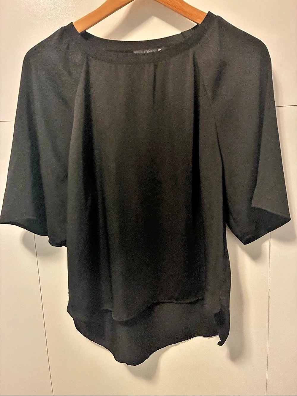 ONLY Short Sleeve Blouse in Black Size 38 Like New